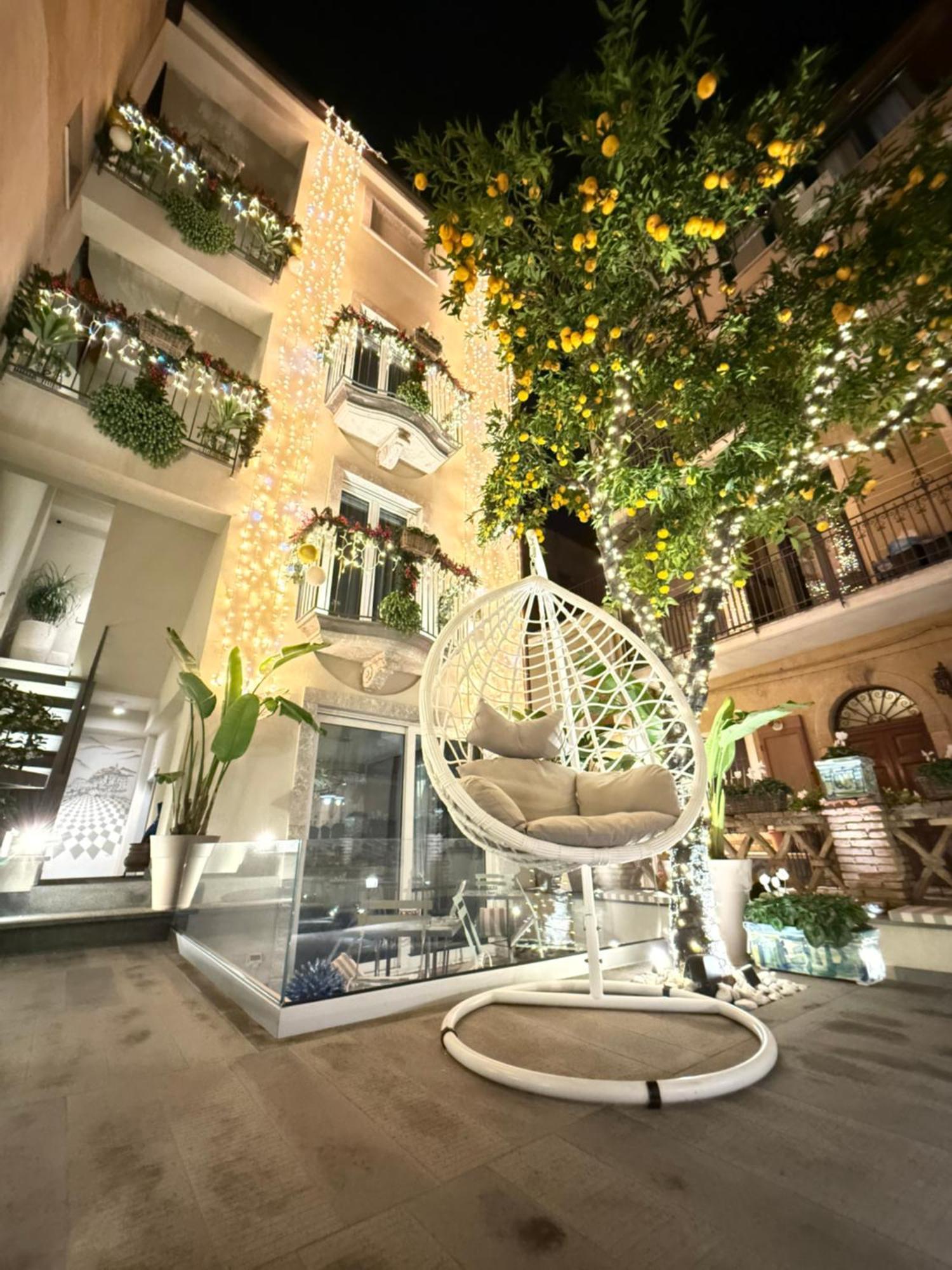 Villa D'Orville Luxury Suites Taormina Exterior foto
